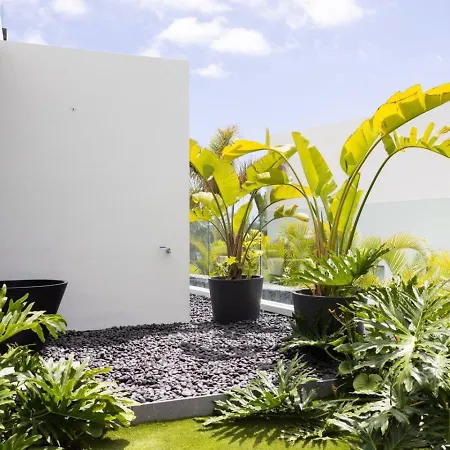 Casa vacanze Luma, Luxury Golf Villa, Heated Pool, Abama